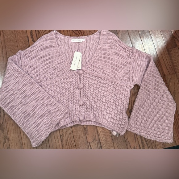 All in Favor Shaker Stitch Crop Knit V-Neck Cardigan Lavender - Picture 3 of 8